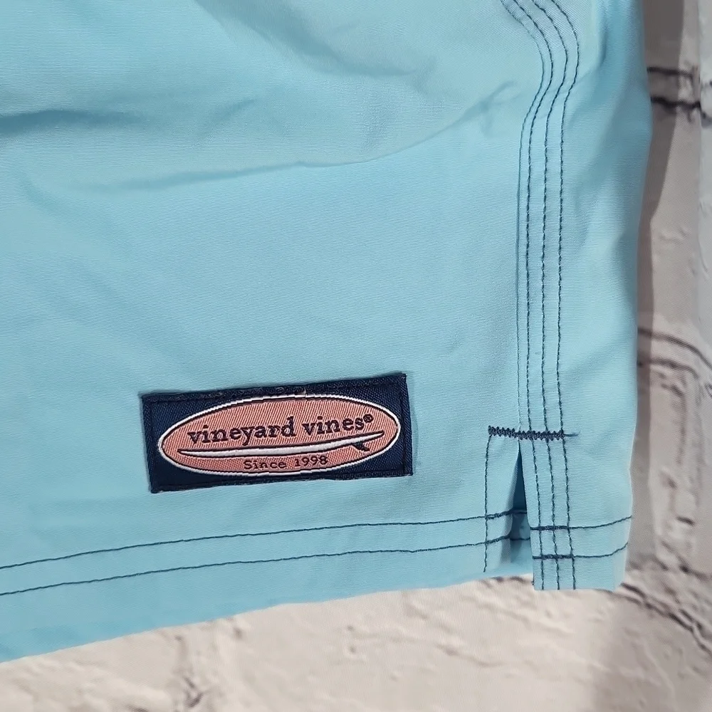 Vineyard vines men's swim trunks